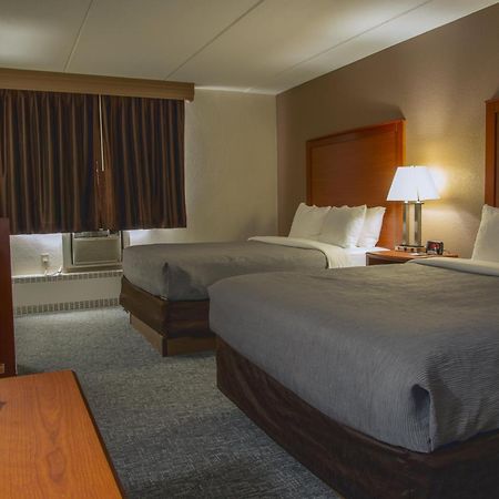 Quality Inn Stadium Area Green Bay Ngoại thất bức ảnh